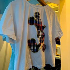 Micky mouse t-shirt💙